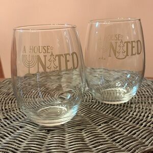 Set of 2 Stemless Wine Glasses with Hanukkah Christmas 'A House United’ Design
